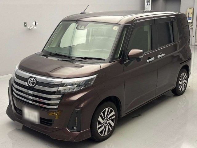 TOYOTA ROOMY 2021
