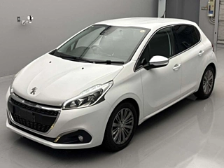 Заказать PEUGEOT 208