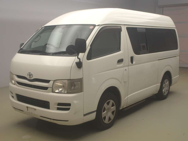 TOYOTA HIACE VAN 2008