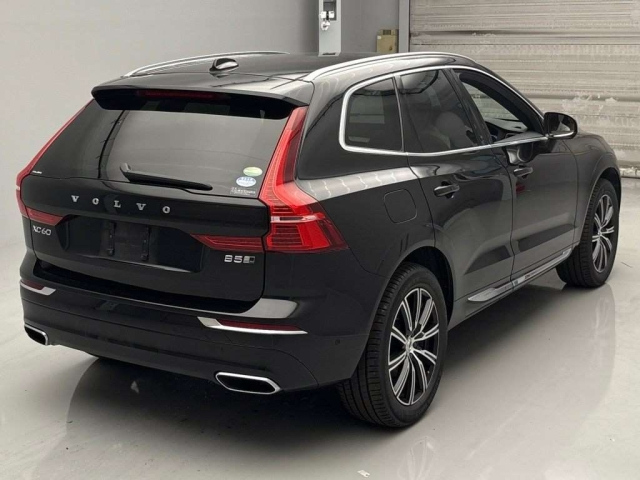VOLVO XC60 2020