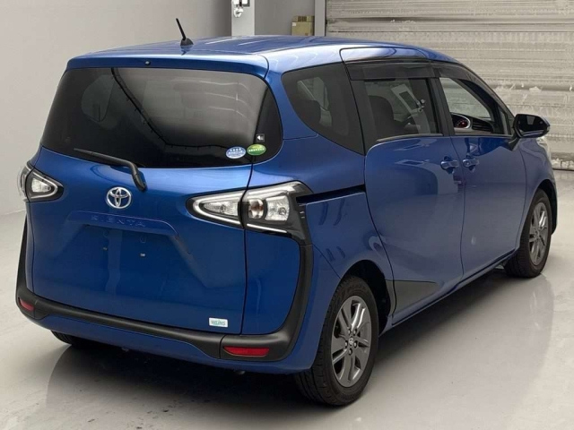 TOYOTA SIENTA 2020