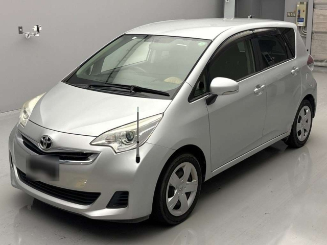 TOYOTA RACTIS 2016