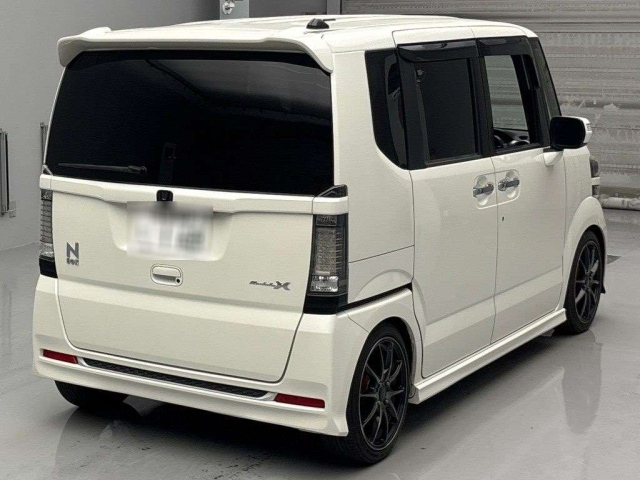 HONDA N BOX 2015