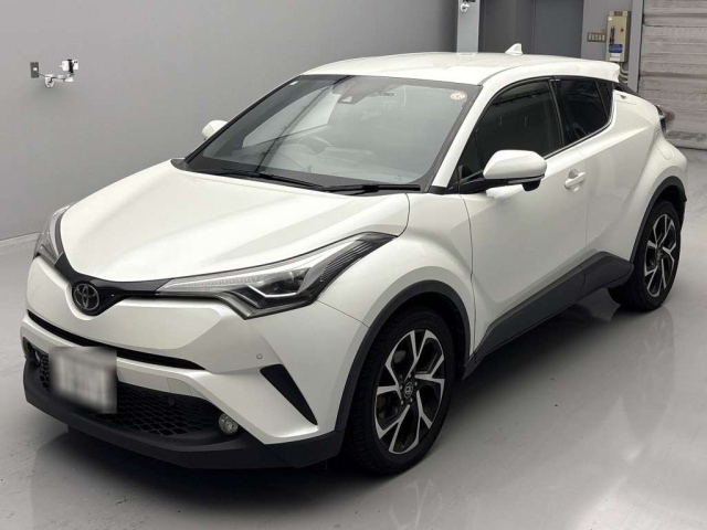 TOYOTA C-HR 2017