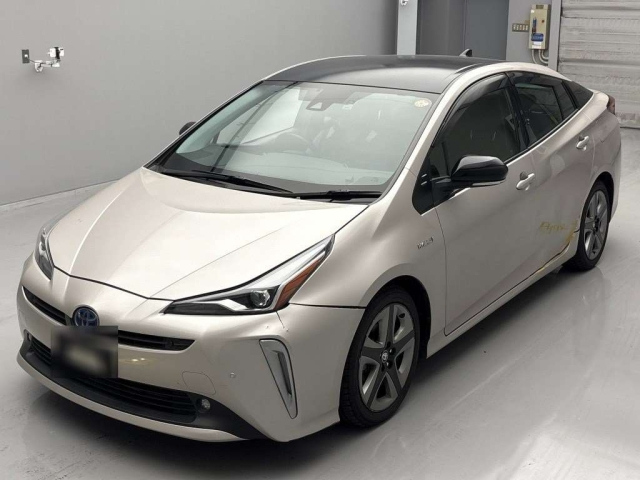 TOYOTA PRIUS 2019