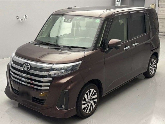 TOYOTA ROOMY 2020