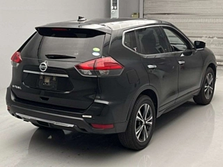 NISSAN X-TRAIL 2019