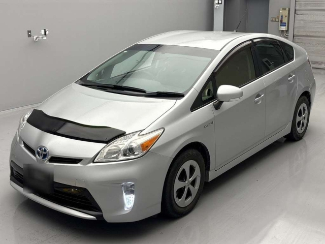 TOYOTA PRIUS 2014
