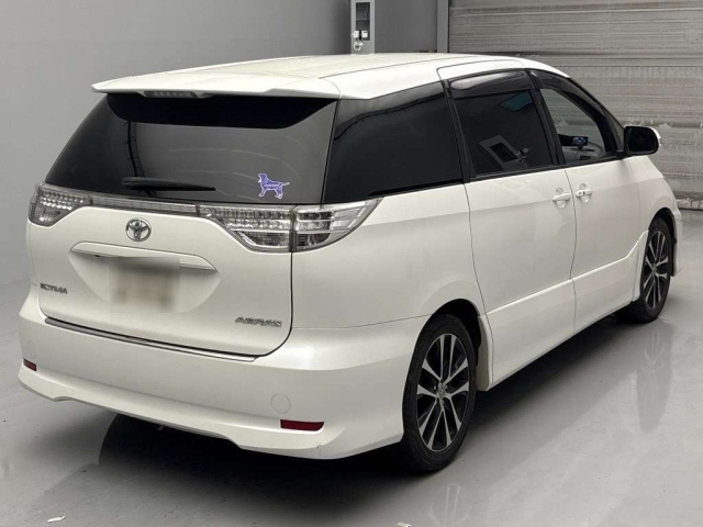 TOYOTA ESTIMA 2012