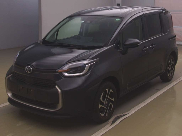 TOYOTA SIENTA 2022