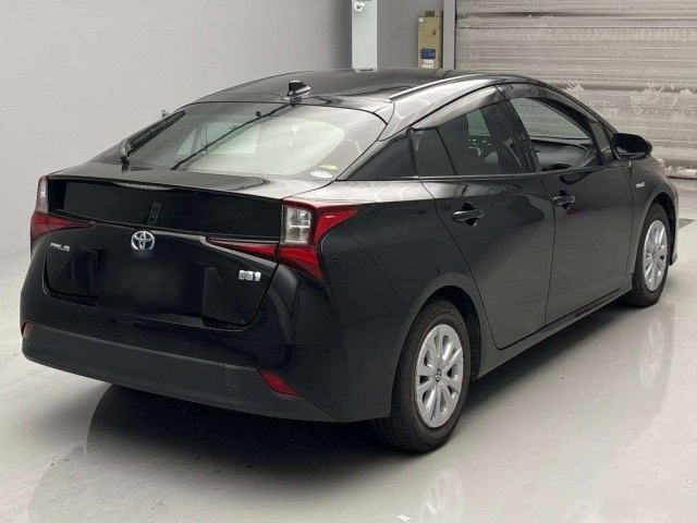 TOYOTA PRIUS 2020