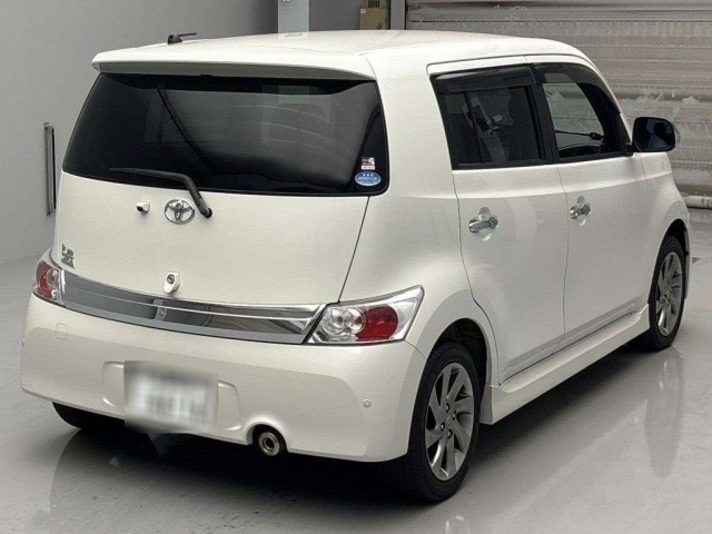 TOYOTA BB 2014