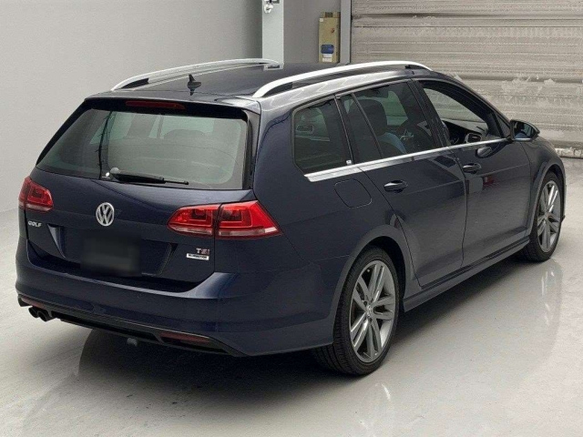 VOLKSWAGEN GOLF VARIANT 2015