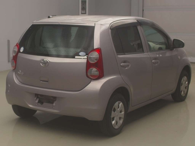TOYOTA PASSO 2010