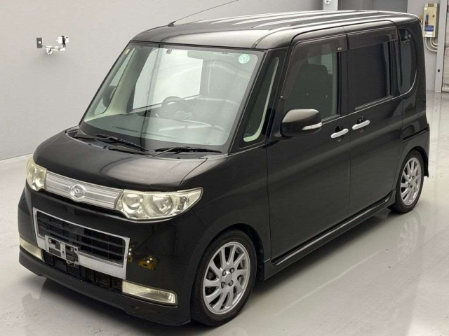 DAIHATSU TANTO 2008