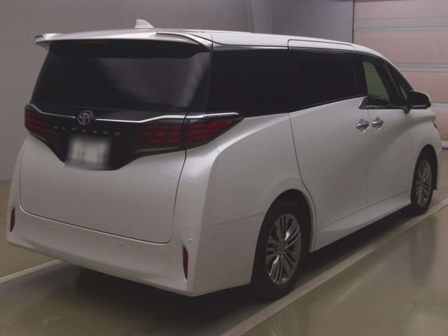 TOYOTA ALPHARD 2023