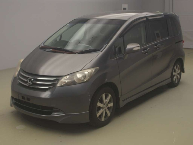 HONDA FREED 2010