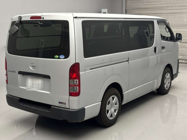 TOYOTA REGIUS ACE VAN 2020