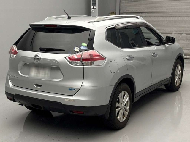 NISSAN X-TRAIL 2014