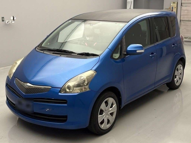 TOYOTA RACTIS 2009