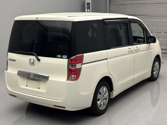 HONDA STEP WAGON 2012