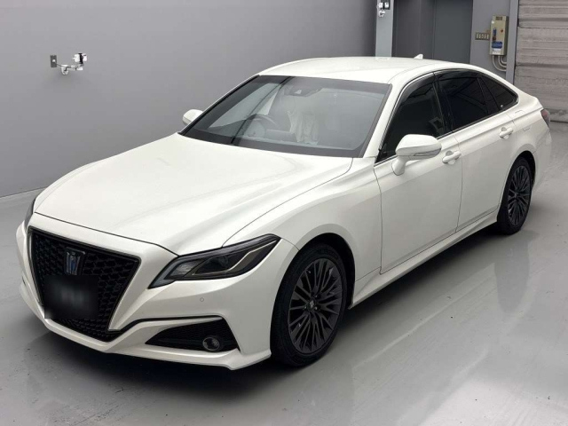 TOYOTA CROWN 2020