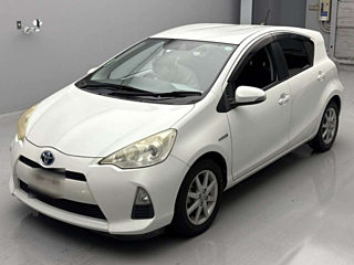 TOYOTA AQUA 2012