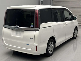 TOYOTA NOAH 2020