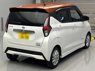 NISSAN DAYZ 2023