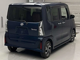 DAIHATSU TANTO 2023