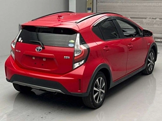 TOYOTA AQUA 2018