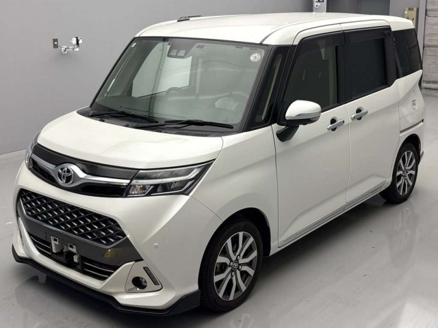 TOYOTA TANK 2020
