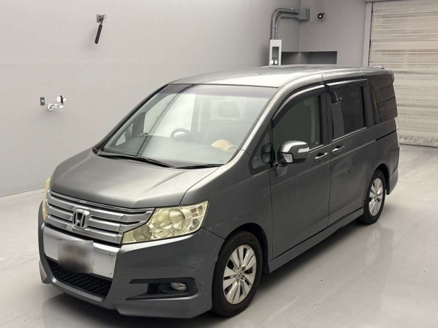 HONDA STEP WAGON 2010
