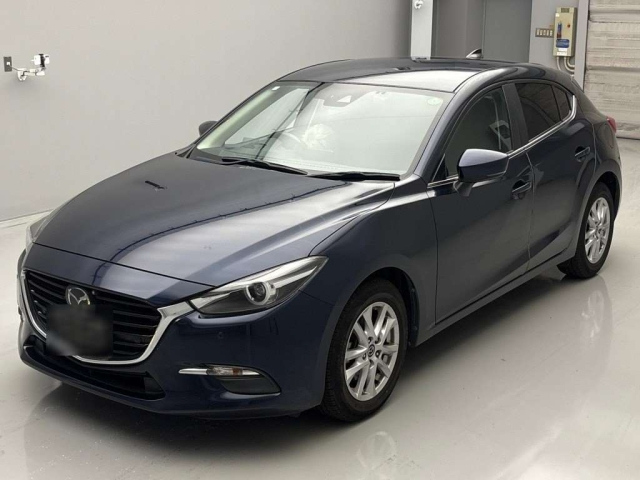MAZDA AXELA 2018