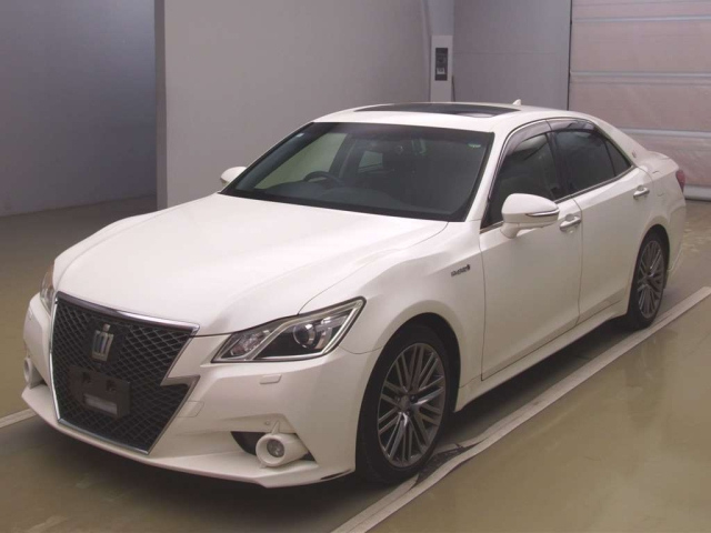 TOYOTA CROWN 2013