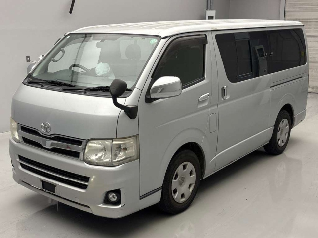TOYOTA REGIUS ACE VAN 2012