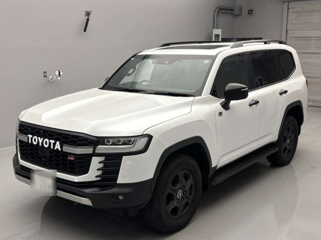 TOYOTA LAND CRUISER 2023