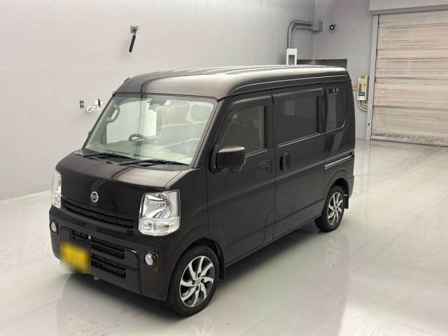 NISSAN CLIPPER VAN 2017