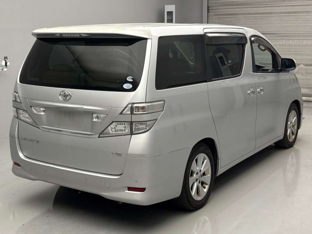 TOYOTA VELLFIRE 2009