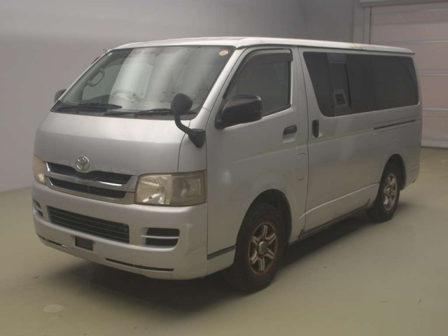 TOYOTA HIACE VAN 2008