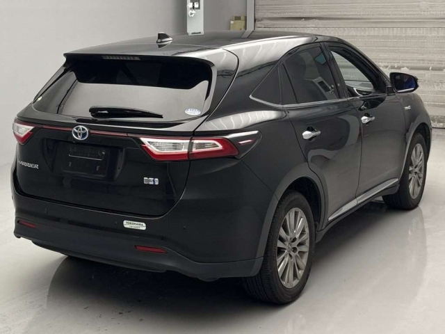 TOYOTA HARRIER 2019
