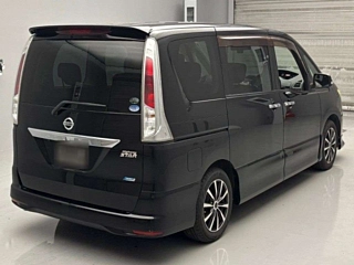 NISSAN SERENA 2011
