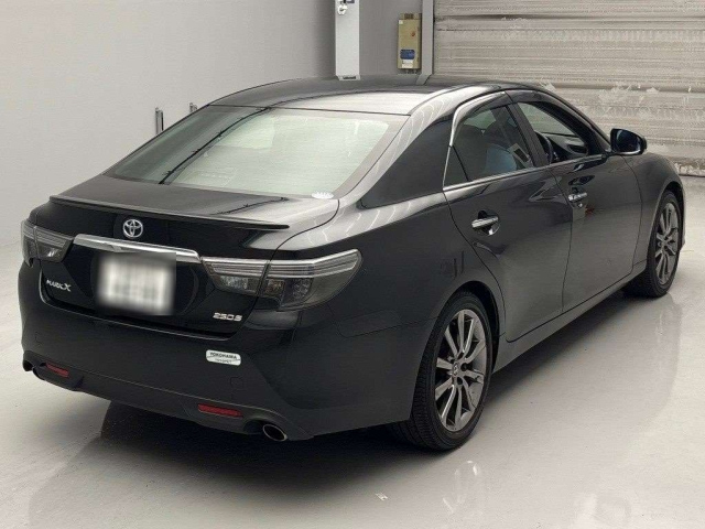 TOYOTA MARK X 2019