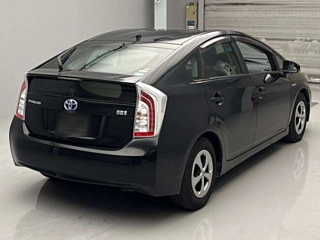 TOYOTA PRIUS 2012