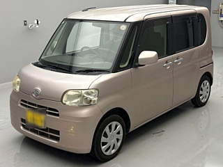 DAIHATSU TANTO 2013