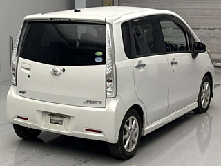 DAIHATSU MOVE 2014