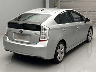 TOYOTA PRIUS 2010
