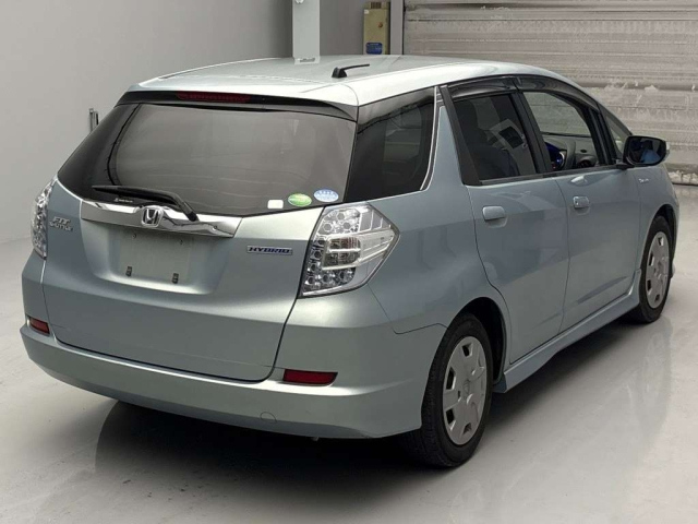 HONDA FIT SHUTTLE 2013