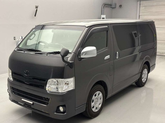TOYOTA REGIUS ACE VAN 2013