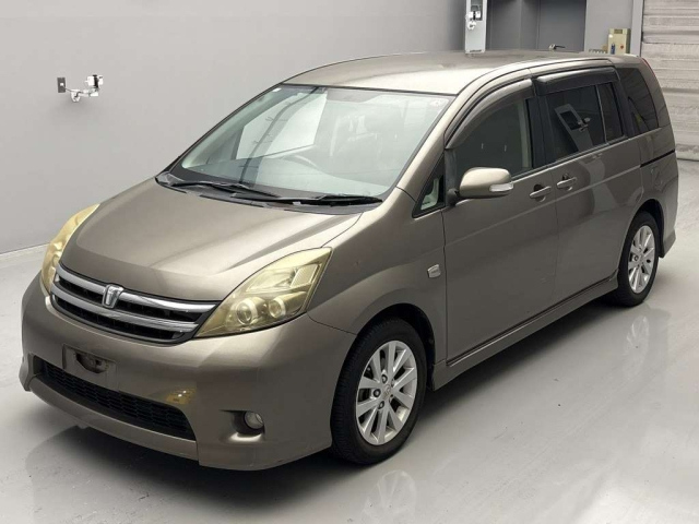 TOYOTA ISIS 2008